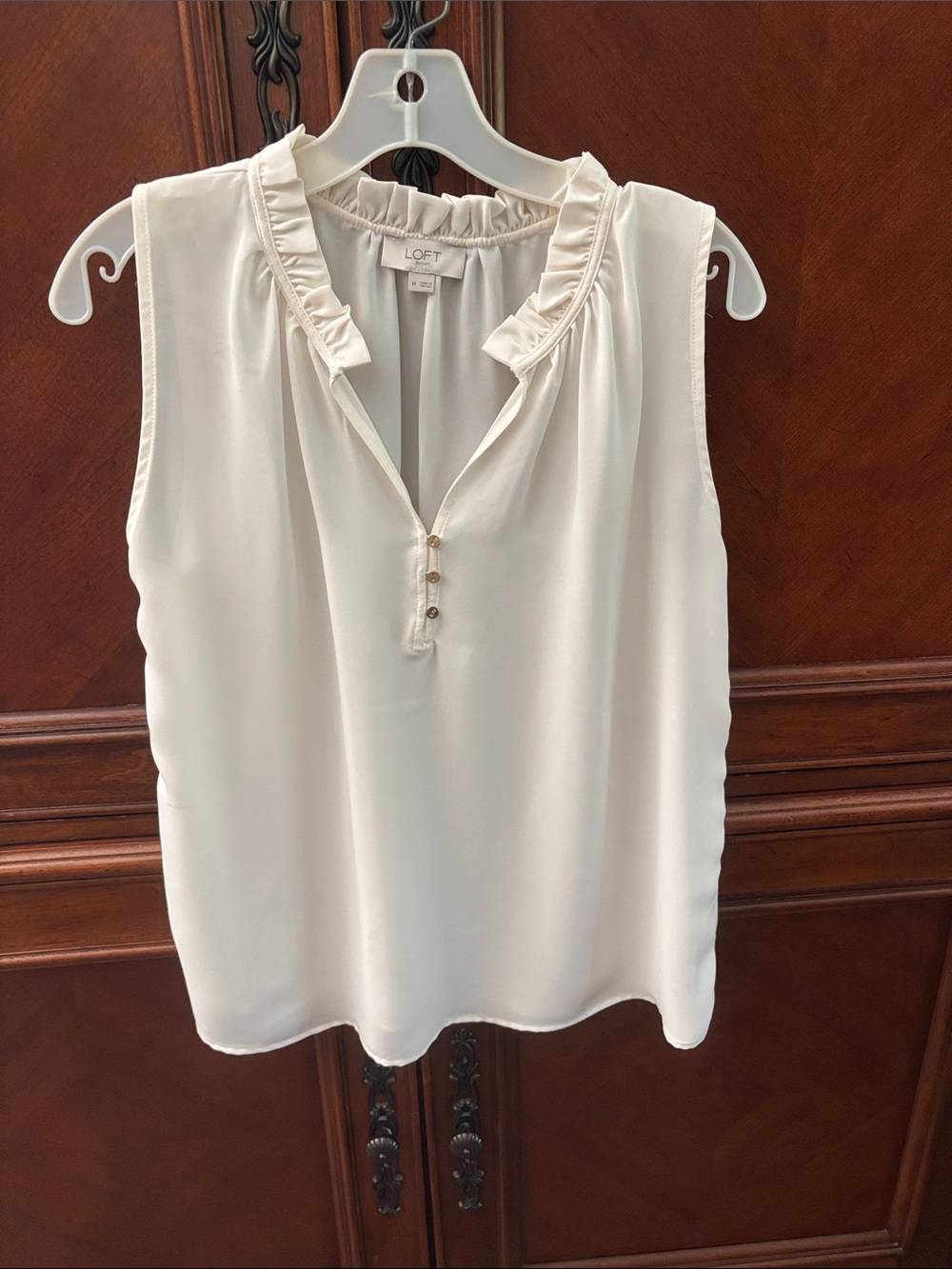 LOFT Cream Ruffle V-Neck Sleeveless Shell
